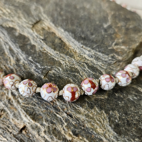Vintage Chinese Cloisonne White Pink Floral Beaded Necklace Hand Knotted 2" - Picture 6 of 7
